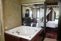 DELUXE JACUZZI VILLA